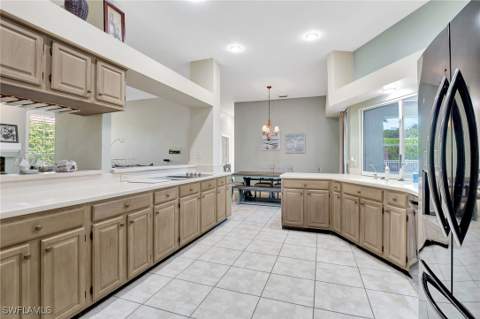 2024 Imperial Cir, Naples FL - photo 10 of 50
