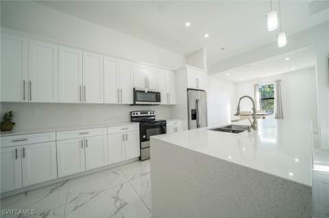 2915 5th St SW, Lehigh Acres FL - photo 12 of 39