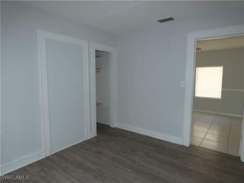 3817 Pearl St, Fort Myers FL - photo 9 of 21