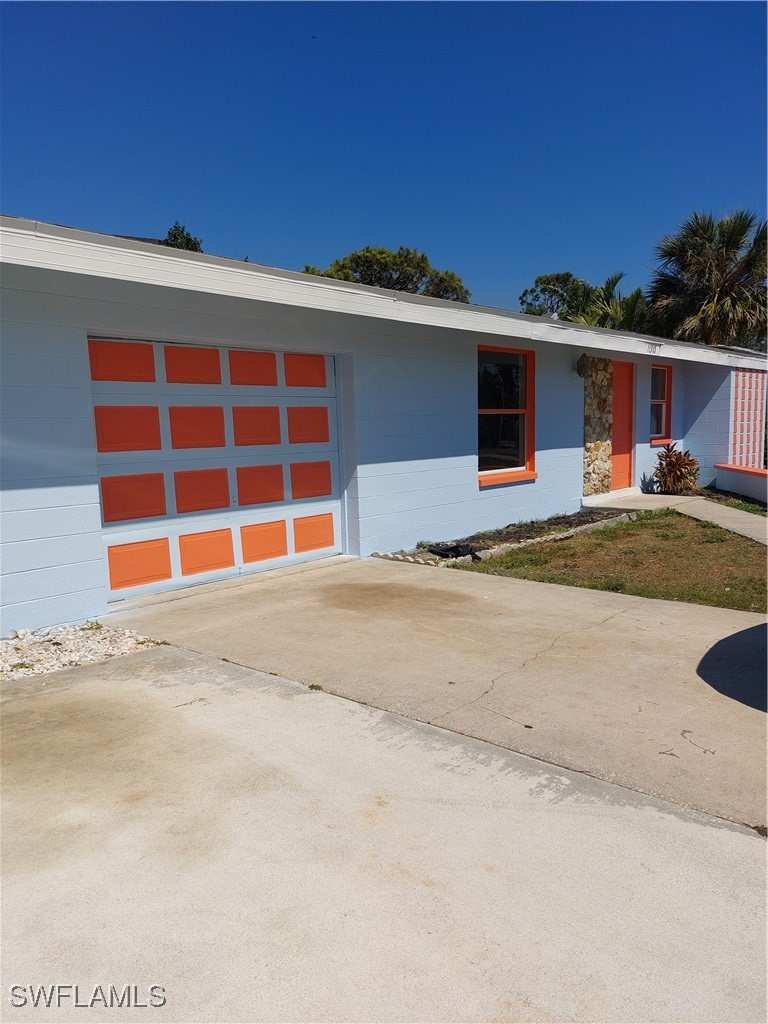 2 bedroom SingleFamilyResidence at 11310 Linda Loma Dr, Linda Loma, Fort Myers — photo 1