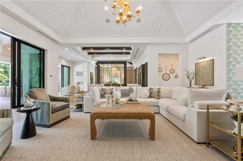 4 bedroom SingleFamilyResidence at 515 Murex Dr, Coquina Sands, Naples — photo 4