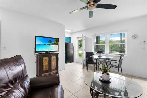 235 Seaview Ct C4, Marco Island FL - photo 7 of 26