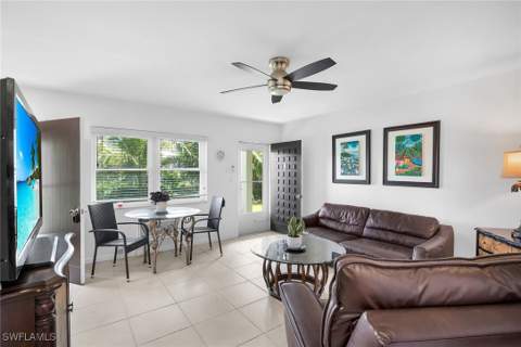 235 Seaview Ct C4, Marco Island FL - photo 8 of 26