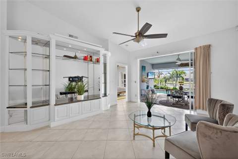 550 Captn Kate Ct 22, Naples FL - photo 6 of 38