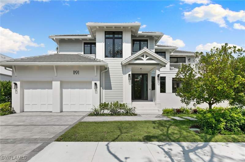 4 bedroom SingleFamilyResidence at 1191 7th Ave N, Lake Park, Naples — photo 5