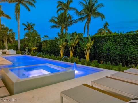 612 Binnacle Dr, Naples FL - photo 24 of 50
