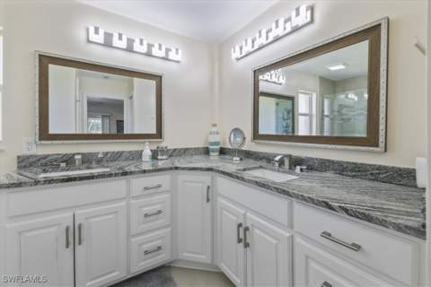 206 SE 45th Ter, Cape Coral FL - photo 16 of 28
