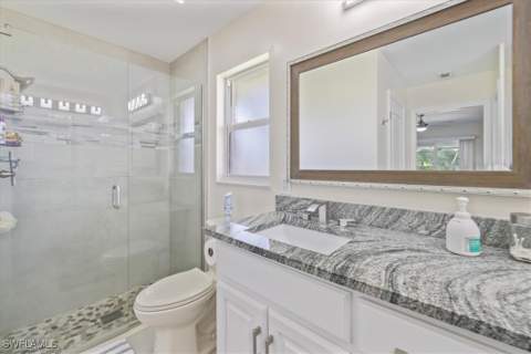 206 SE 45th Ter, Cape Coral FL - photo 17 of 28