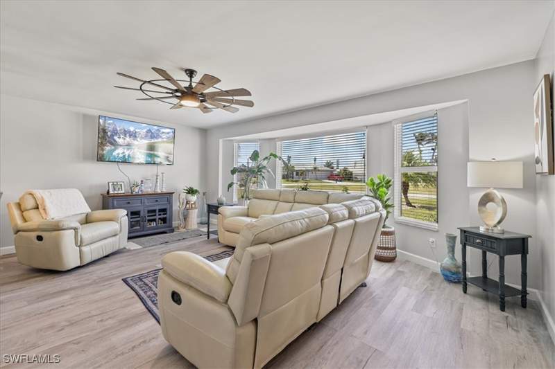 3 bedroom SingleFamilyResidence at 206 SE 45th Ter, Cape Coral, Cape Coral — photo 4