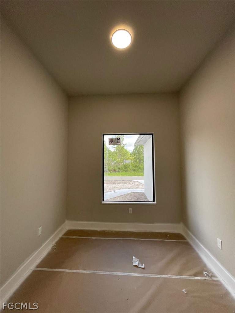 3 bedroom SingleFamilyResidence at 1601 W 9th St, Lehigh Acres, Lehigh Acres — photo 3