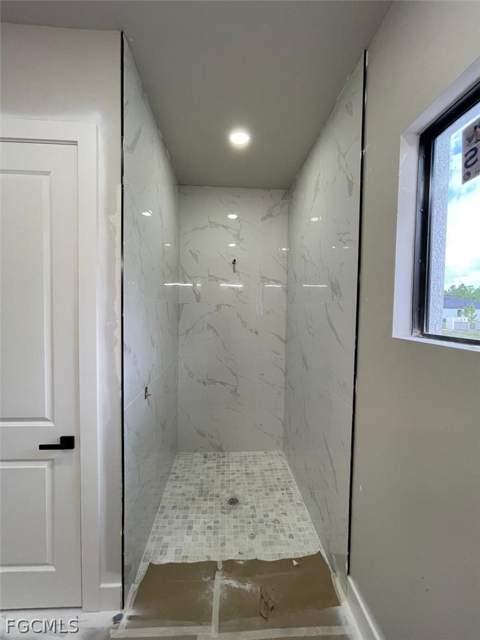 1601 W 9th St, Lehigh Acres FL - photo 9 of 23