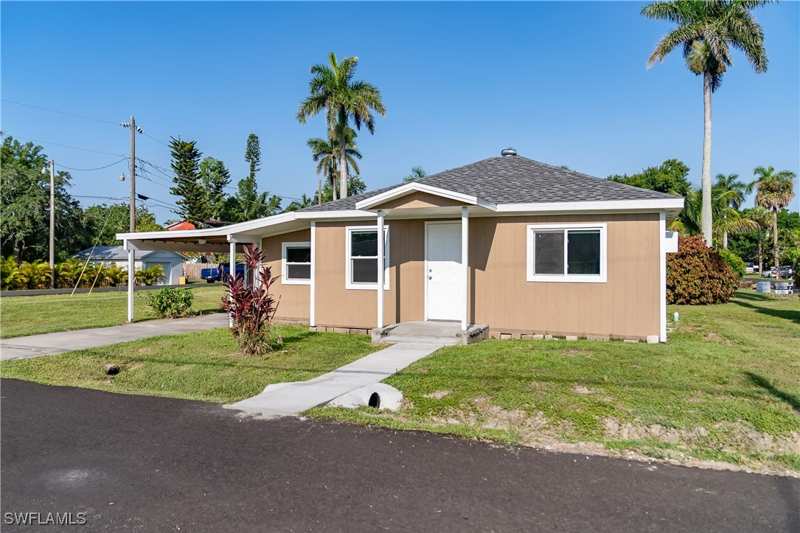 2 bedroom SingleFamilyResidence at 1157 4th Way, Cabana City, North Fort Myers — photo 1