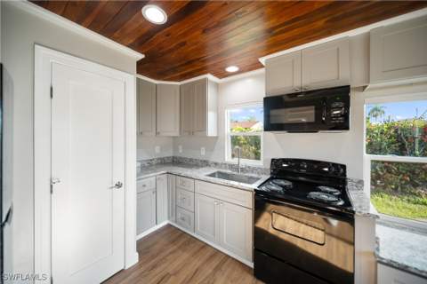 1157 4th Way, North Fort Myers FL - photo 8 of 34