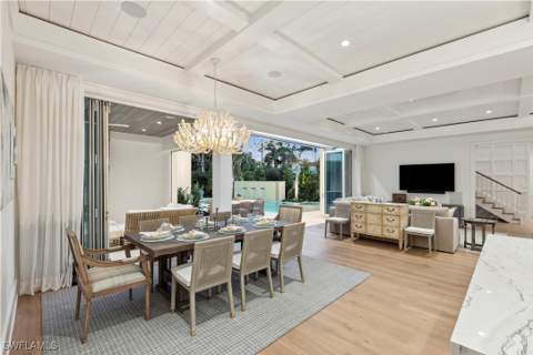 690 7th Ave N, Naples FL - photo 12 of 28