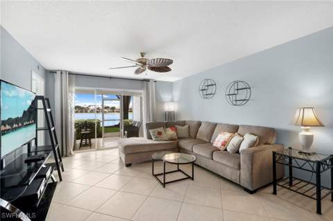 7706 Jewel Ln 101, Naples FL - photo 6 of 37