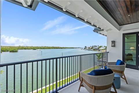 2375 Snook Dr, Naples FL - photo 15 of 34
