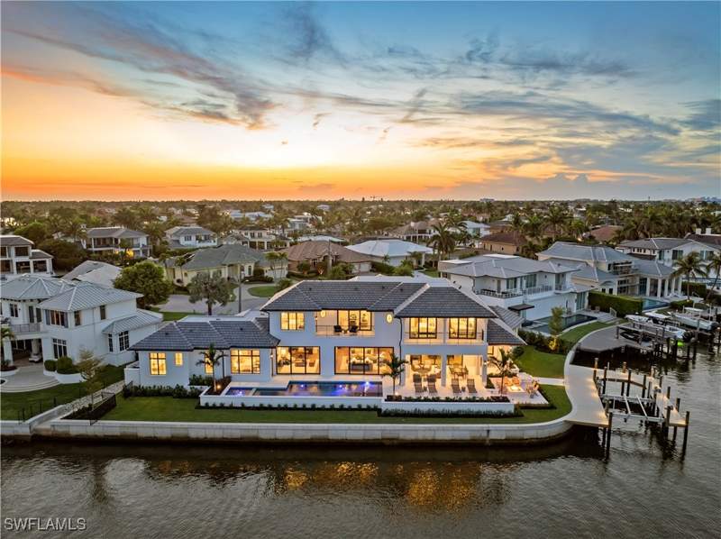 5 bedroom SingleFamilyResidence at 2375 Snook Dr, Royal Harbor, Naples — photo 2