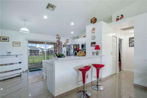 1228 NW 14th Pl, Cape Coral FL - photo 10 of 25