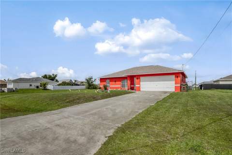 1228 NW 14th Pl, Cape Coral FL - photo 7 of 25