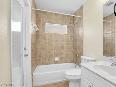 305 SE 16th Pl, Cape Coral FL - photo 20 of 33