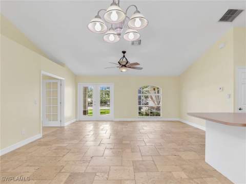 305 SE 16th Pl, Cape Coral FL - photo 9 of 33