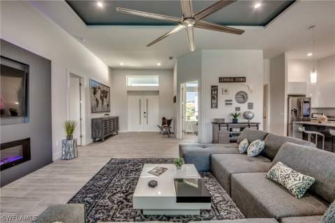 1502 SW 28th St, Cape Coral FL - photo 6 of 32