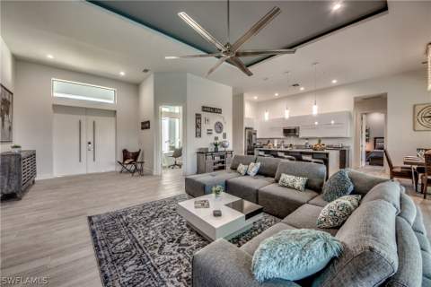 1502 SW 28th St, Cape Coral FL - photo 7 of 32