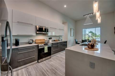 124 SW 16th Pl, Cape Coral FL - photo 18 of 50