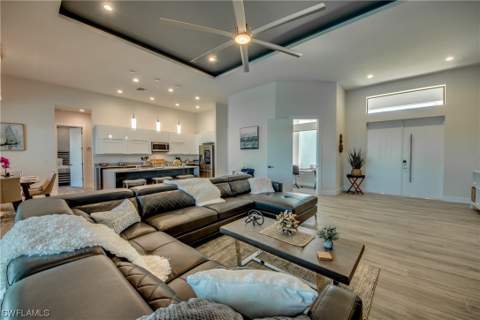 304 NW 13th Ave, Cape Coral FL - photo 7 of 41