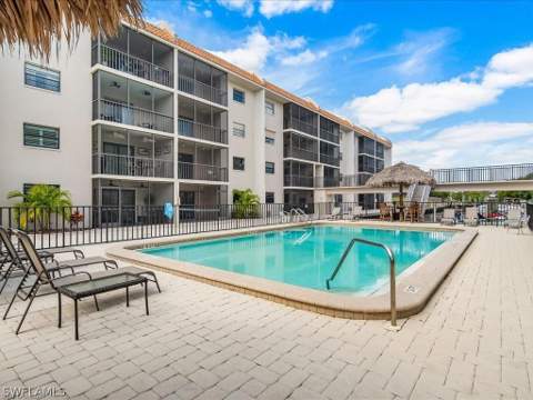9395 Pennsylvania Ave 20, Bonita Springs FL - photo 18 of 25