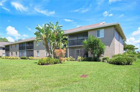 5695 Rattlesnake Hammock Rd B104, Naples FL - photo 18 of 30