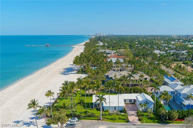 6 bedroom SingleFamilyResidence at 71 18th Ave S, Olde Naples, Naples — photo 4
