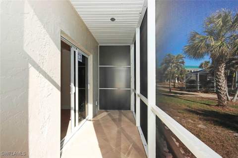 827 E Gulf Dr M4, Sanibel FL - photo 9 of 28