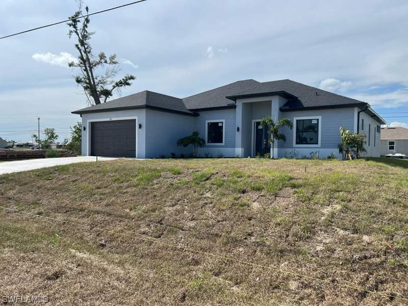 4 bedroom SingleFamilyResidence at 345 Diplomat Pkwy E, Cape Coral, Cape Coral — photo 2