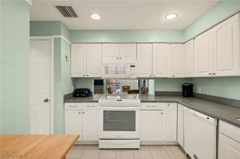 5117 Sea Bell Rd C207, Sanibel FL - photo 14 of 43
