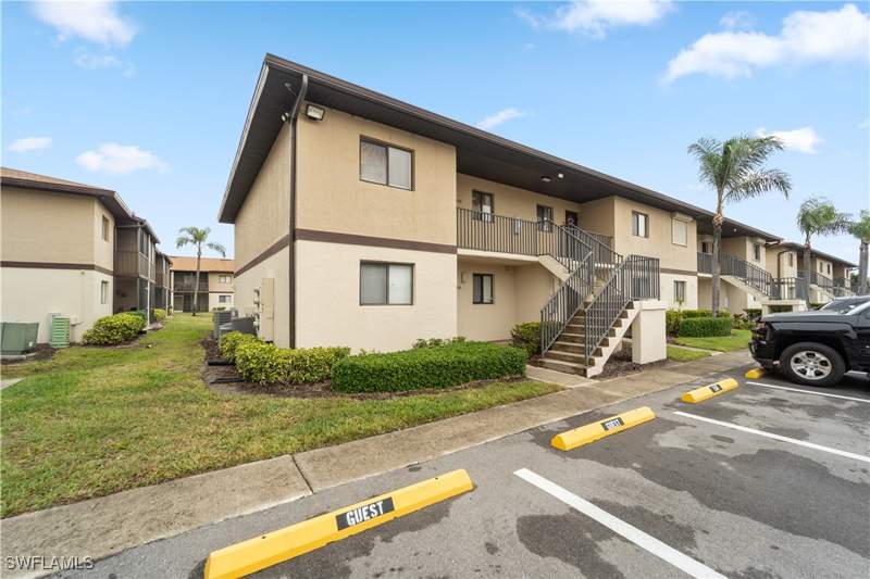 2 bedroom Condominium at 4790 S Cleveland Ave 1505, Pinewood South Condo, Fort Myers — photo 3