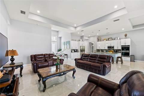 4063 8th Ave NE, Naples FL - photo 16 of 40