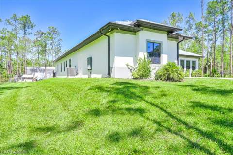 4063 8th Ave NE, Naples FL - photo 6 of 40