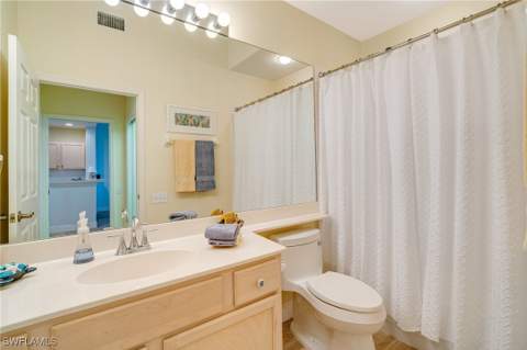 9190 Southmont Cv 306, Fort Myers FL - photo 23 of 36
