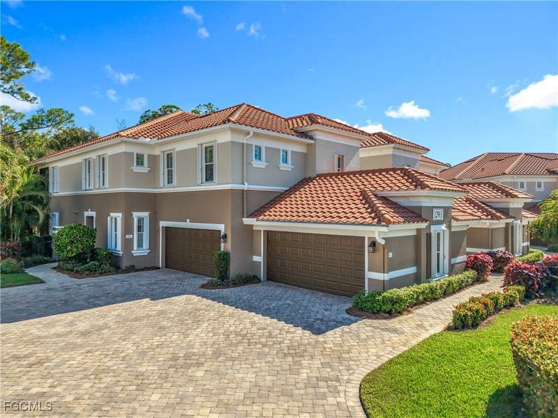 3 bedroom Condominium at 12913 New Market St 201, Somerset, Fort Myers — photo 3