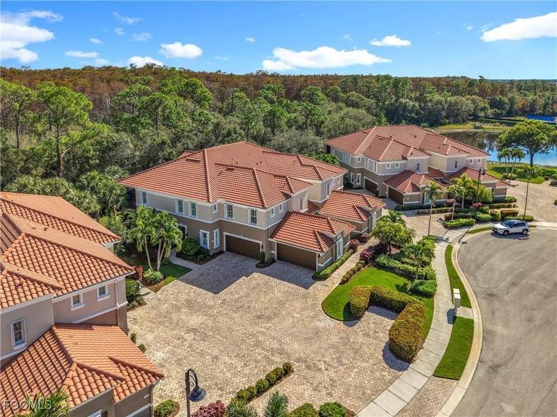 3 bedroom Condominium at 12913 New Market St 201, Somerset, Fort Myers — photo 4