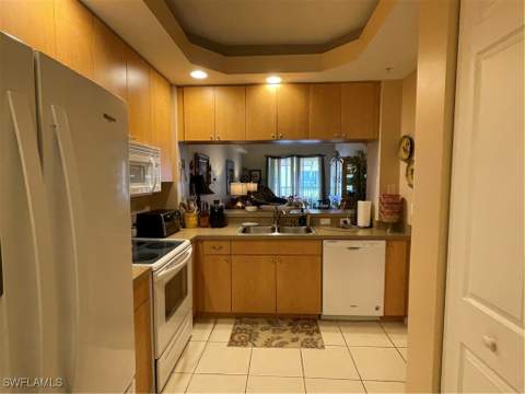 1105 Van Loon Commons Cir 303, Cape Coral FL - photo 11 of 24