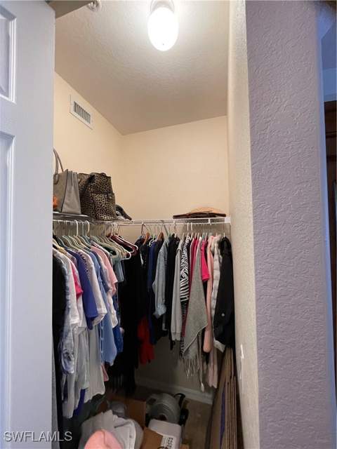 1105 Van Loon Commons Cir 303, Cape Coral FL - photo 19 of 24