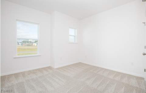 324 NW 1st Pl, Cape Coral FL - photo 12 of 35