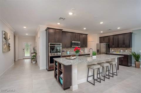324 NW 1st Pl, Cape Coral FL - photo 17 of 35