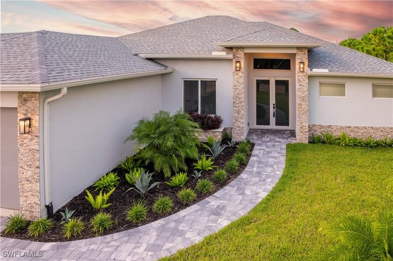 4 bedroom SingleFamilyResidence at 13 SW 21st St, Cape Coral, Cape Coral — photo 2