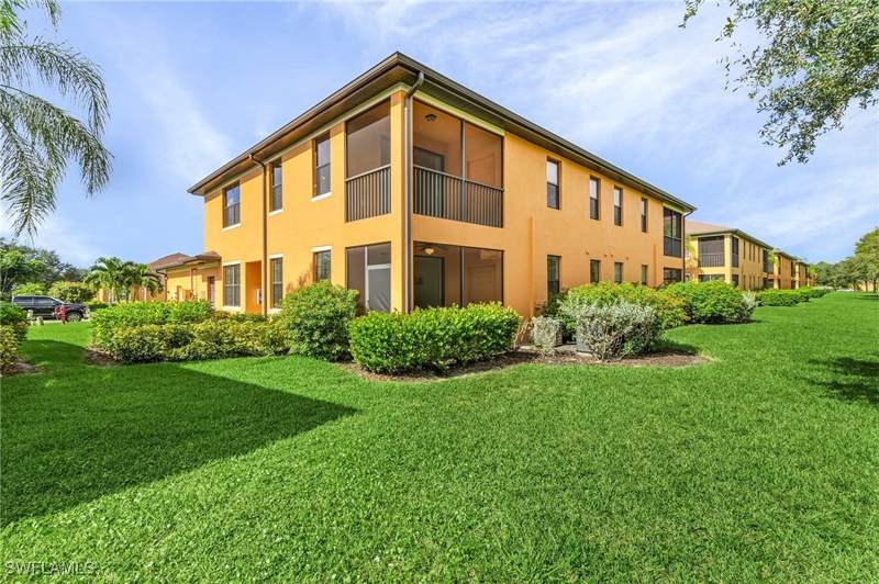 2 bedroom Condominium at 3732 Pino Vista Way 2, Terra Vista, Estero — photo 2