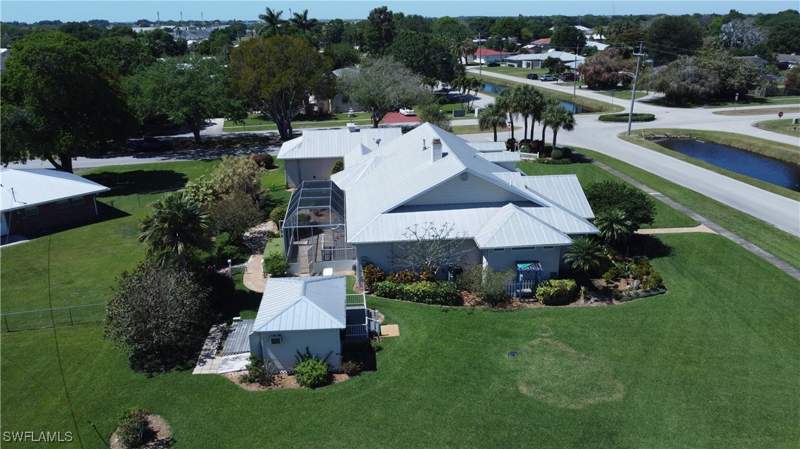 2 bedroom SingleFamilyResidence at 234 W Circle Dr, Clewiston, Clewiston — photo 4