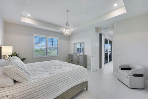 273 Indies Dr E 202, Naples FL - photo 10 of 27
