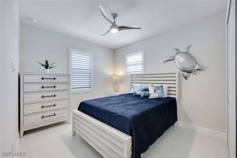 273 Indies Dr E 202, Naples FL - photo 13 of 27